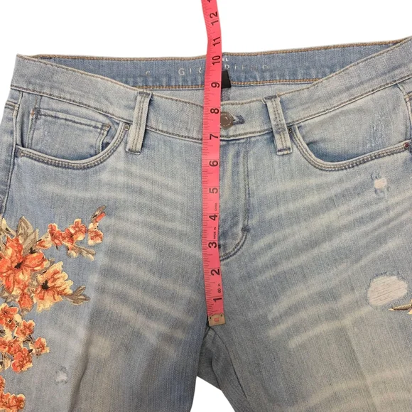 WHBM The Girlfriend Floral Embroidered Light Blue Jeans Size 6 - Picture 13 of 16